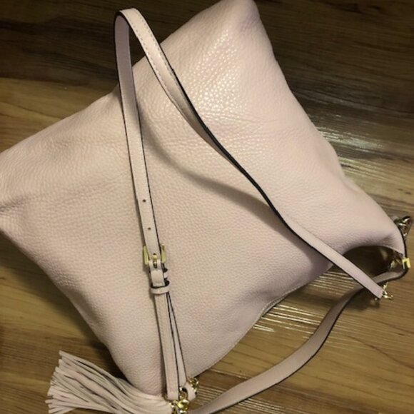 Michael Kors Leather Shoulder Bag EUC - Picture 2 of 15